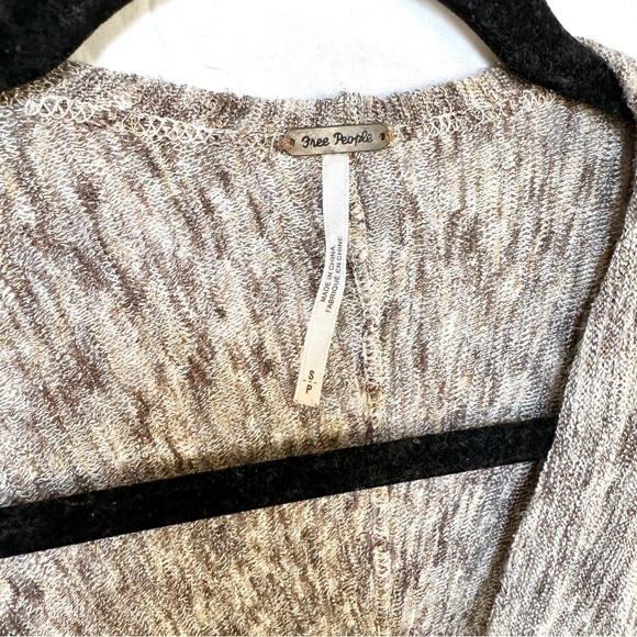 Free People Deep V Cropped Long Sleeve Blouse Shirt - Picture 5 of 7